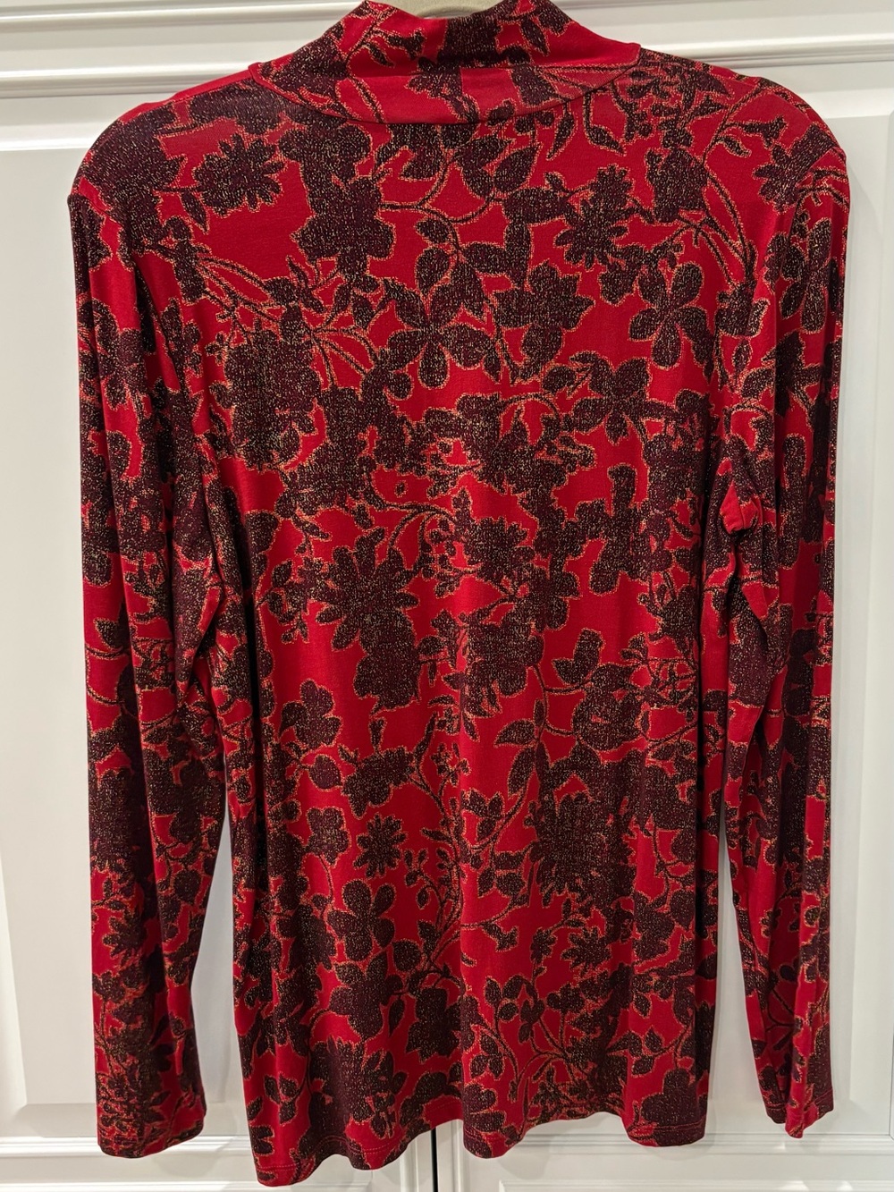 Women’s Red Floral Long-Sleeve Mock Neck Top